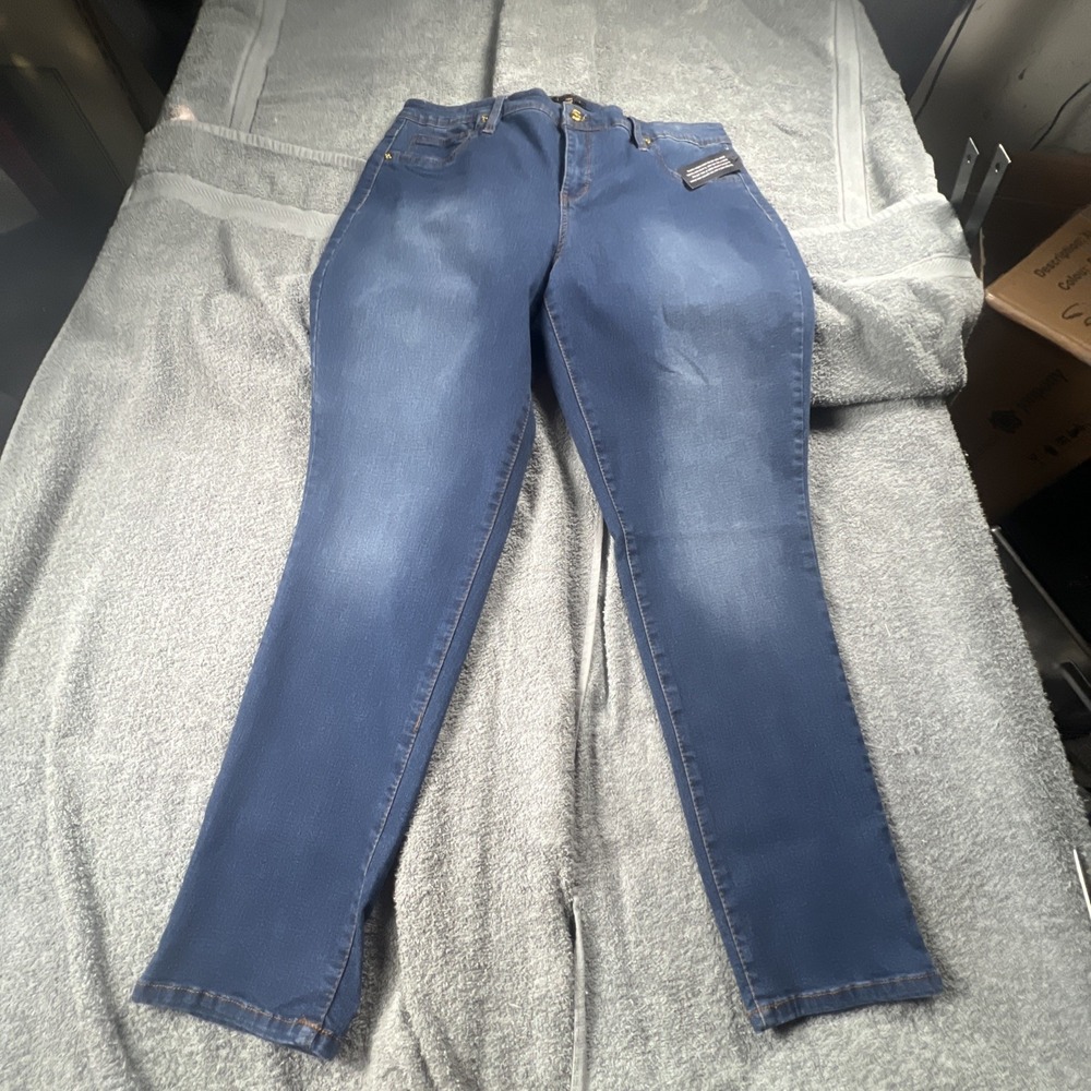IMAN Platinum Premium Stretch Denim Boot-Cut Jean Dark Indigo Size 18W. 36x32